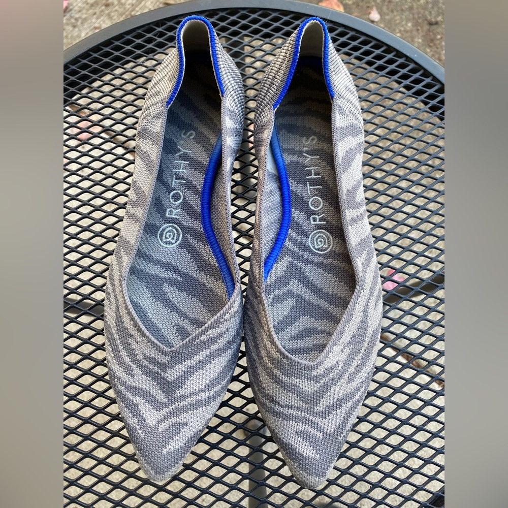 Rothy's Chevron Patterned Flats in Gray and Blue